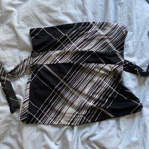 Back tie tube top